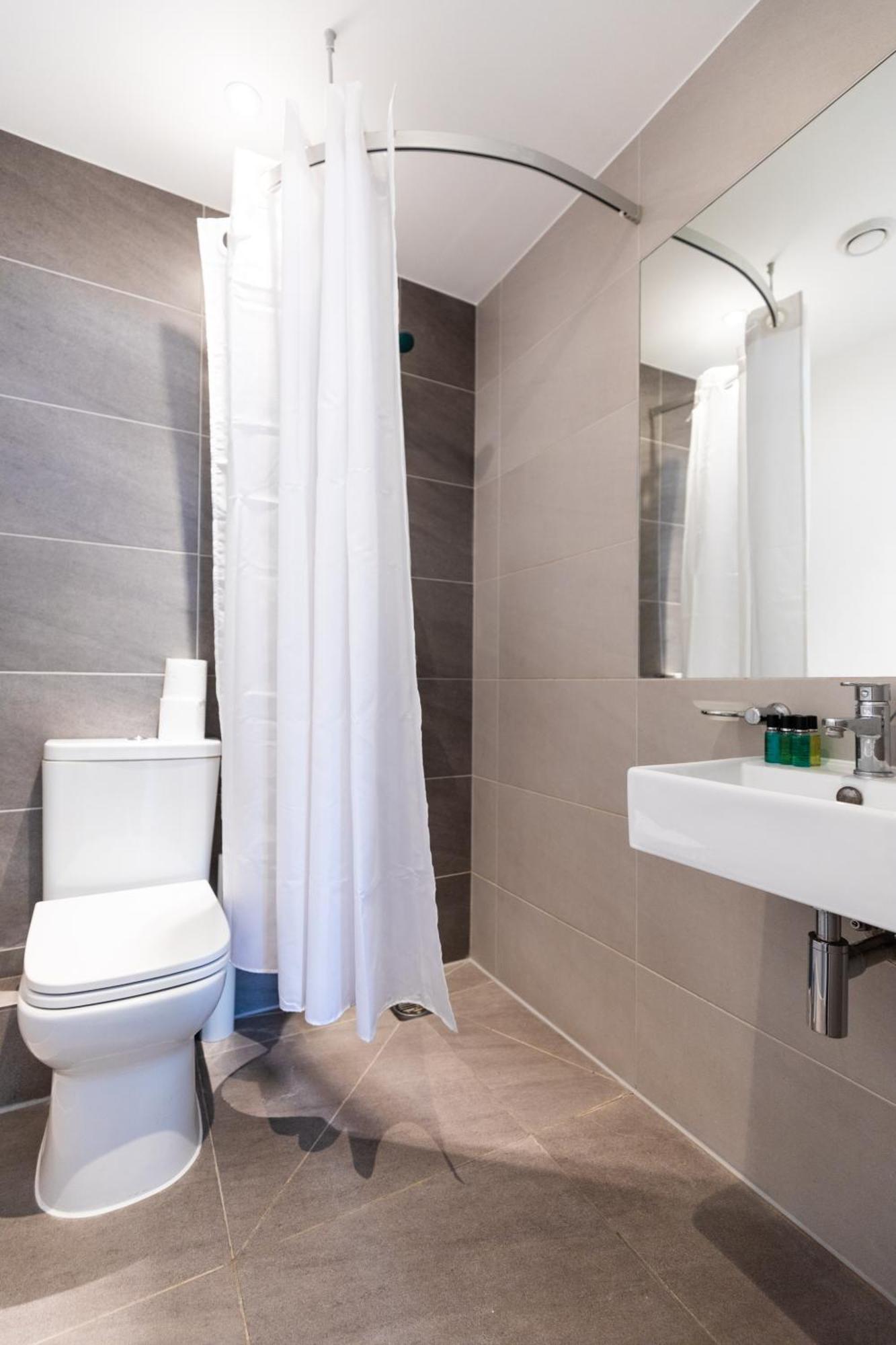 Clarges- Hsk Suites ลอนดอน ภายนอก รูปภาพ