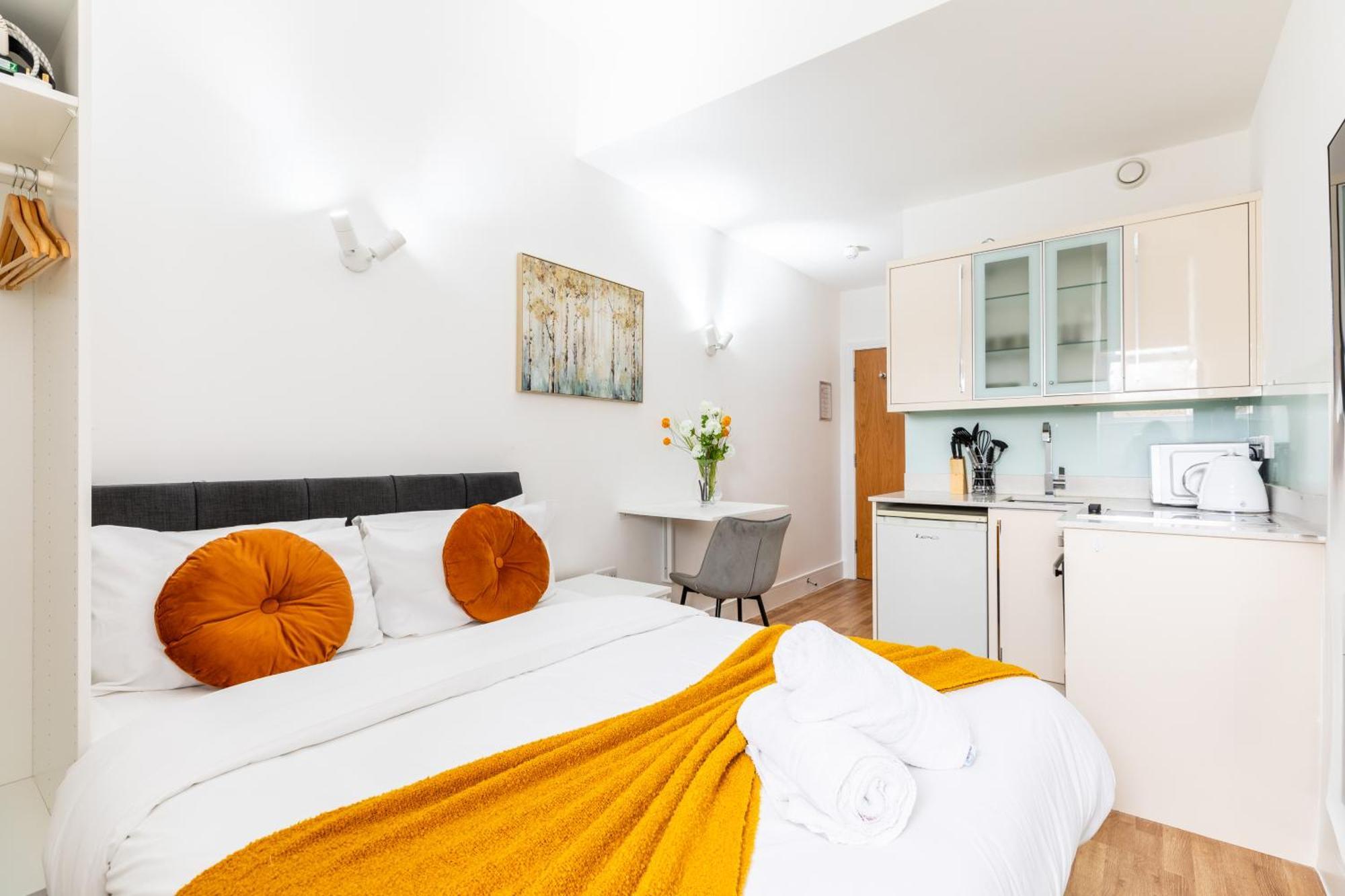 Clarges- Hsk Suites ลอนดอน ภายนอก รูปภาพ