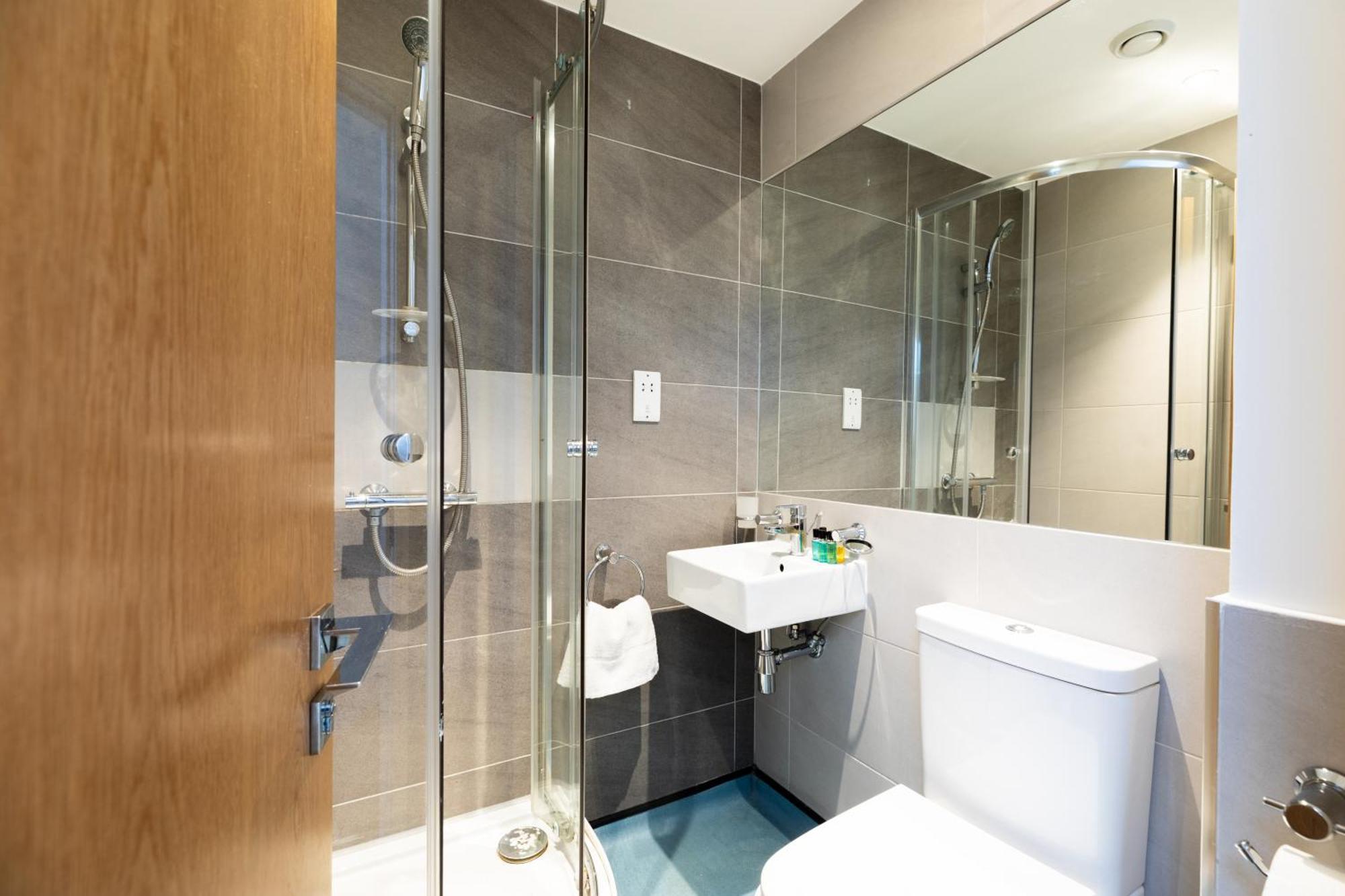 Clarges- Hsk Suites ลอนดอน ภายนอก รูปภาพ